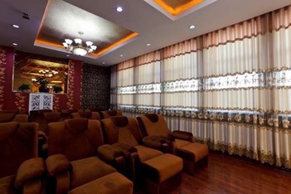 火锅养生，成都夜生活新时尚(成都夜市火锅)