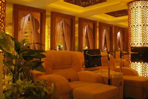 带家人来成都，体验独特的桑拿文化之旅